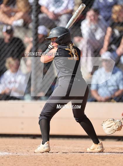 Thumbnail 1 in Arapahoe @ Columbine (CHSAA 5A First Round) photogallery.