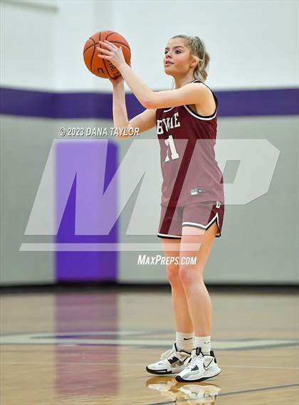 Thumbnail 2 in Bowie @ Jacksboro photogallery.