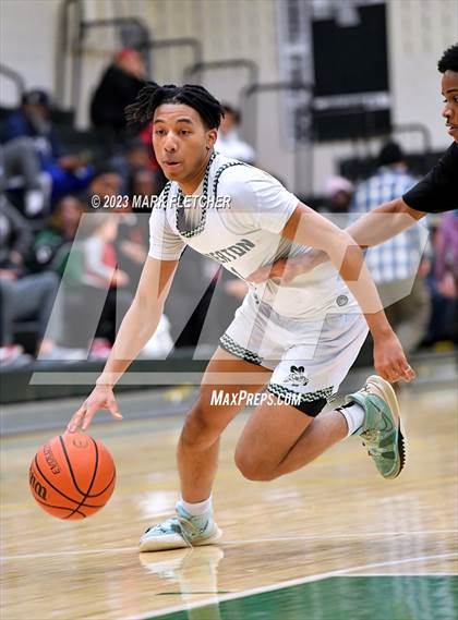 Thumbnail 2 in Absegami vs Pemberton (NJSIAA South Group 3 Round 1) photogallery.