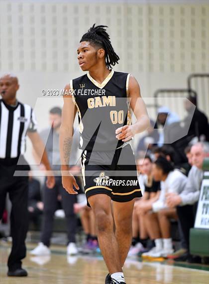 Thumbnail 3 in Absegami vs Pemberton (NJSIAA South Group 3 Round 1) photogallery.