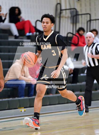 Thumbnail 2 in Absegami vs Pemberton (NJSIAA South Group 3 Round 1) photogallery.