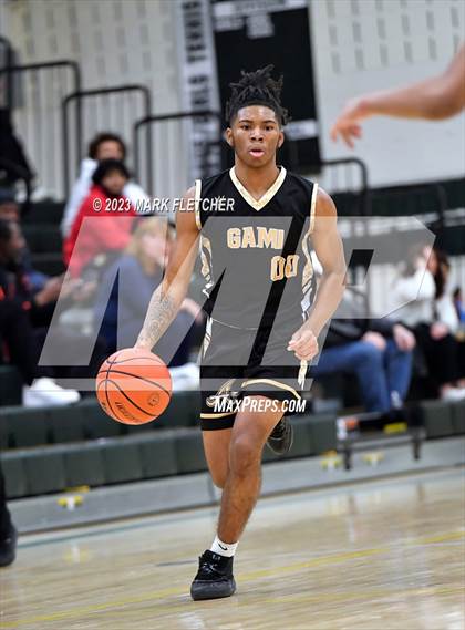 Thumbnail 1 in Absegami vs Pemberton (NJSIAA South Group 3 Round 1) photogallery.