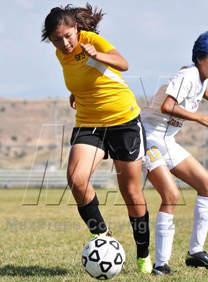Thumbnail 1 in Kirtland Central vs. Santa Fe Indian School photogallery.
