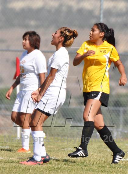 Thumbnail 2 in Kirtland Central vs. Santa Fe Indian School photogallery.