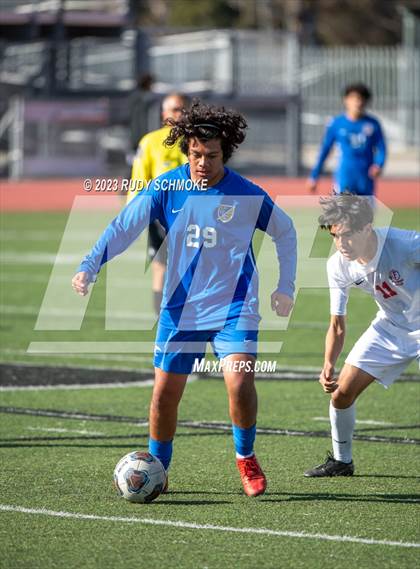 Thumbnail 2 in San Pasqual vs. Fallbrook (SoCal HS Classic presented by Nike) photogallery.