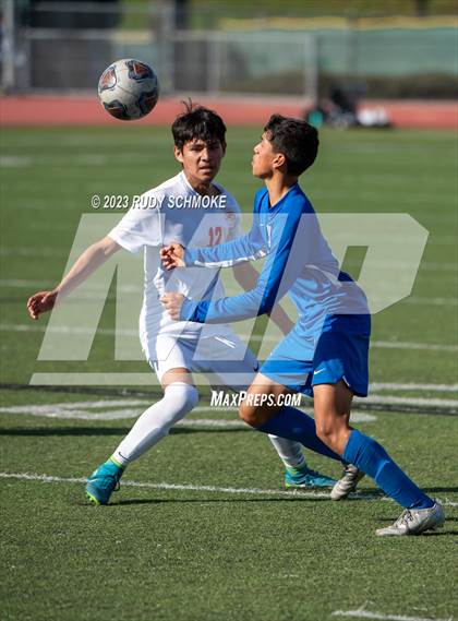 Thumbnail 2 in San Pasqual vs. Fallbrook (SoCal HS Classic presented by Nike) photogallery.