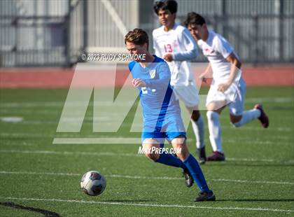 Thumbnail 2 in San Pasqual vs. Fallbrook (SoCal HS Classic presented by Nike) photogallery.