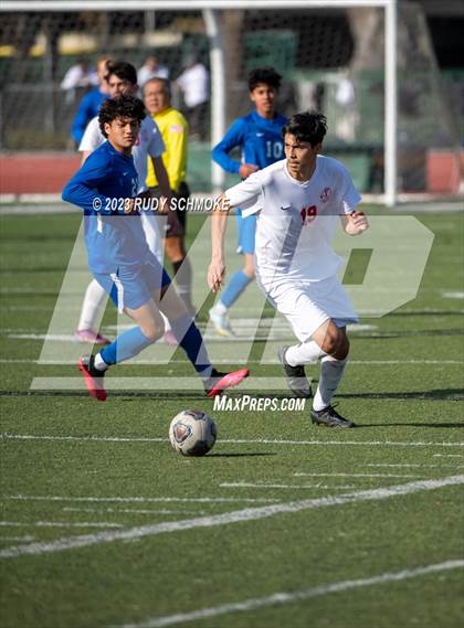 Thumbnail 3 in San Pasqual vs. Fallbrook (SoCal HS Classic presented by Nike) photogallery.