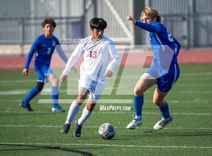 Thumbnail 2 in San Pasqual vs. Fallbrook (SoCal HS Classic presented by Nike) photogallery.