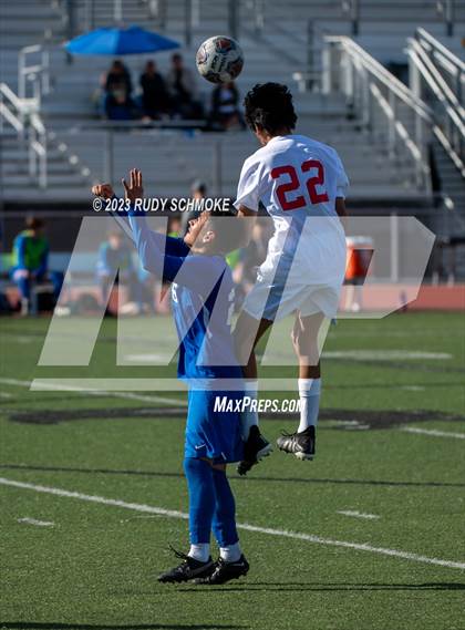 Thumbnail 2 in San Pasqual vs. Fallbrook (SoCal HS Classic presented by Nike) photogallery.