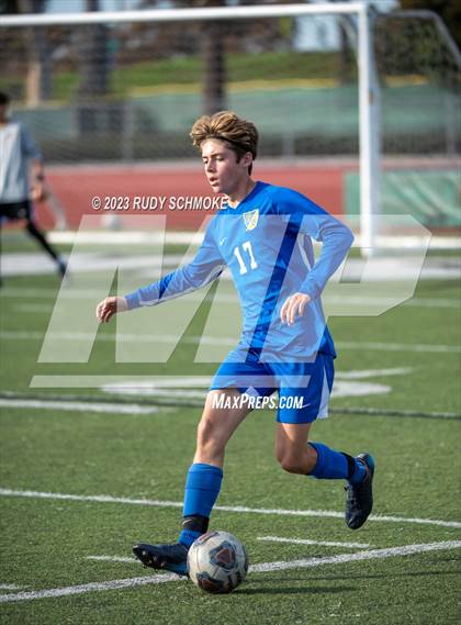 Thumbnail 1 in San Pasqual vs. Fallbrook (SoCal HS Classic presented by Nike) photogallery.