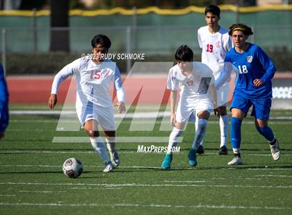 Thumbnail 2 in San Pasqual vs. Fallbrook (SoCal HS Classic presented by Nike) photogallery.