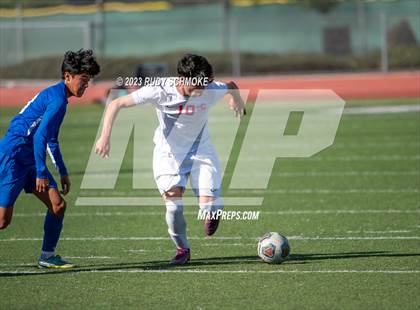 Thumbnail 1 in San Pasqual vs. Fallbrook (SoCal HS Classic presented by Nike) photogallery.