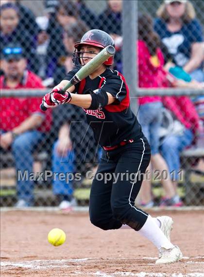 Thumbnail 3 in Sweeny vs. Terry (First Capitol Classic) photogallery.