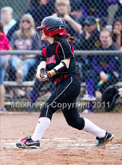 Thumbnail 3 in Sweeny vs. Terry (First Capitol Classic) photogallery.