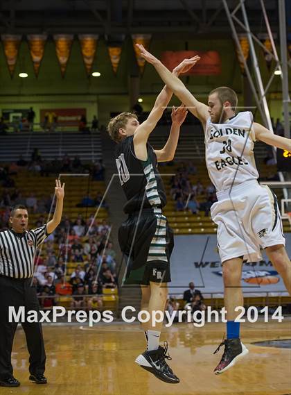 Thumbnail 3 in Fossil Ridge vs. Mountain Vista (CHSAA 5A Semifinal) photogallery.