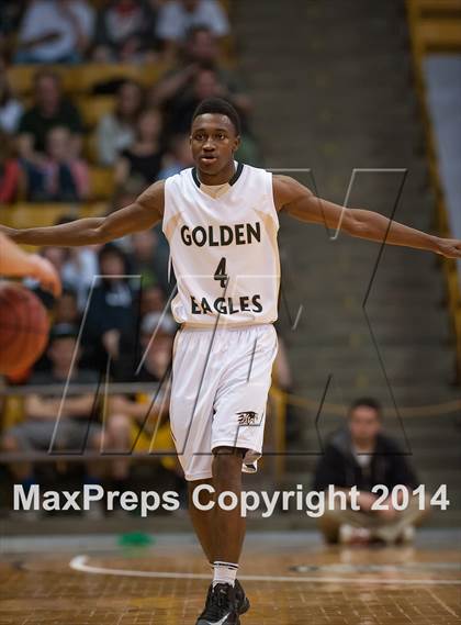Thumbnail 3 in Fossil Ridge vs. Mountain Vista (CHSAA 5A Semifinal) photogallery.