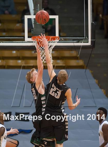 Thumbnail 3 in Fossil Ridge vs. Mountain Vista (CHSAA 5A Semifinal) photogallery.