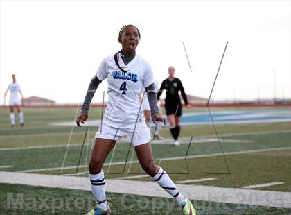 Thumbnail 1 in Battle Mountain @ Valor Christian (CHSAA 4A Playoff Round 2) photogallery.