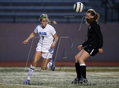 Thumbnail 2 in Battle Mountain @ Valor Christian (CHSAA 4A Playoff Round 2) photogallery.