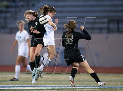 Thumbnail 3 in Battle Mountain @ Valor Christian (CHSAA 4A Playoff Round 2) photogallery.