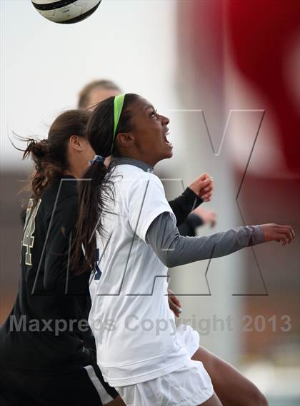 Thumbnail 1 in Battle Mountain @ Valor Christian (CHSAA 4A Playoff Round 2) photogallery.