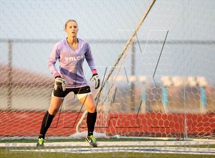 Thumbnail 3 in Battle Mountain @ Valor Christian (CHSAA 4A Playoff Round 2) photogallery.