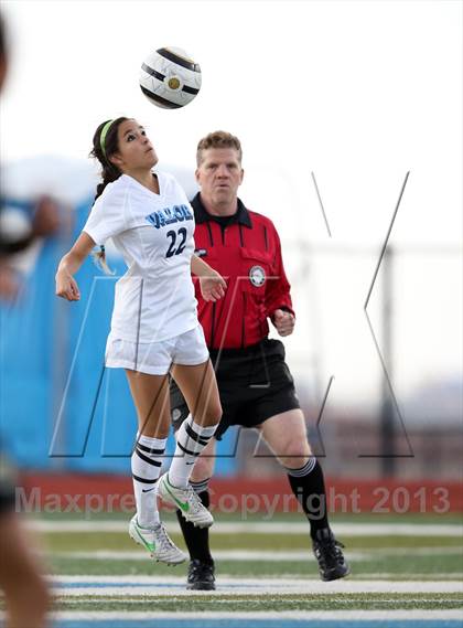 Thumbnail 3 in Battle Mountain @ Valor Christian (CHSAA 4A Playoff Round 2) photogallery.