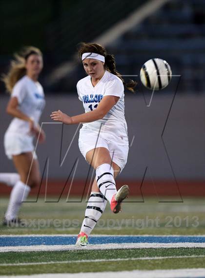 Thumbnail 1 in Battle Mountain @ Valor Christian (CHSAA 4A Playoff Round 2) photogallery.