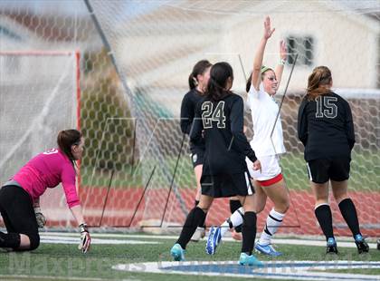Thumbnail 3 in Battle Mountain @ Valor Christian (CHSAA 4A Playoff Round 2) photogallery.