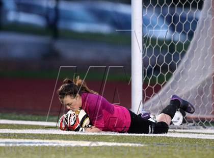 Thumbnail 1 in Battle Mountain @ Valor Christian (CHSAA 4A Playoff Round 2) photogallery.