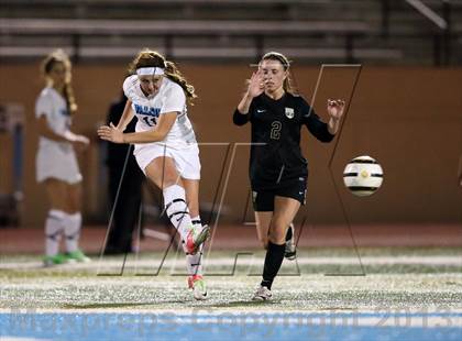 Thumbnail 3 in Battle Mountain @ Valor Christian (CHSAA 4A Playoff Round 2) photogallery.