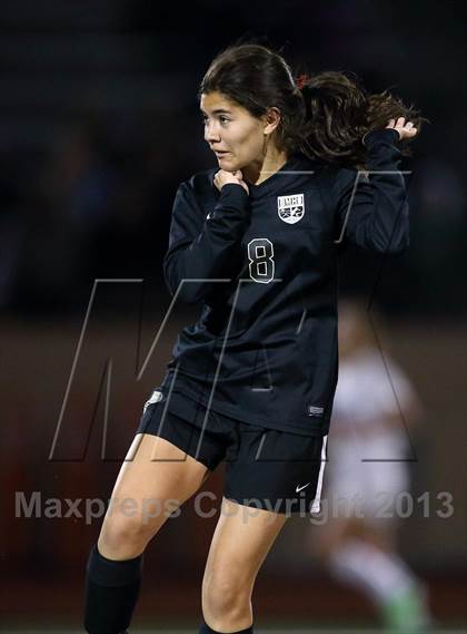 Thumbnail 3 in Battle Mountain @ Valor Christian (CHSAA 4A Playoff Round 2) photogallery.