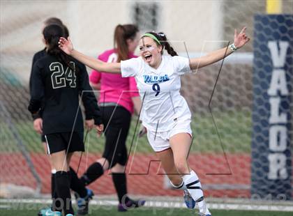 Thumbnail 3 in Battle Mountain @ Valor Christian (CHSAA 4A Playoff Round 2) photogallery.