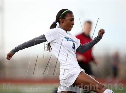 Thumbnail 1 in Battle Mountain @ Valor Christian (CHSAA 4A Playoff Round 2) photogallery.