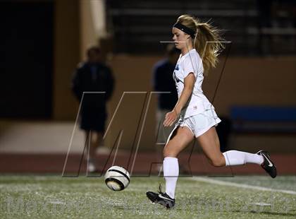 Thumbnail 2 in Battle Mountain @ Valor Christian (CHSAA 4A Playoff Round 2) photogallery.