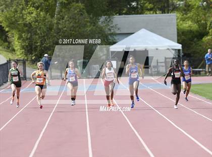 Thumbnail 1 in 50th Annual Loucks Games (Women's 200 Meter Dash) photogallery.