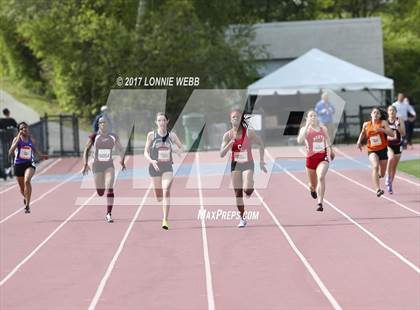 Thumbnail 1 in 50th Annual Loucks Games (Women's 200 Meter Dash) photogallery.