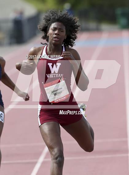 Thumbnail 1 in 50th Annual Loucks Games (Women's 200 Meter Dash) photogallery.