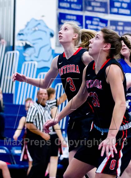 Thumbnail 3 in  Onteora vs.Wallkill (Coaches vs. Cancer Tournament) photogallery.