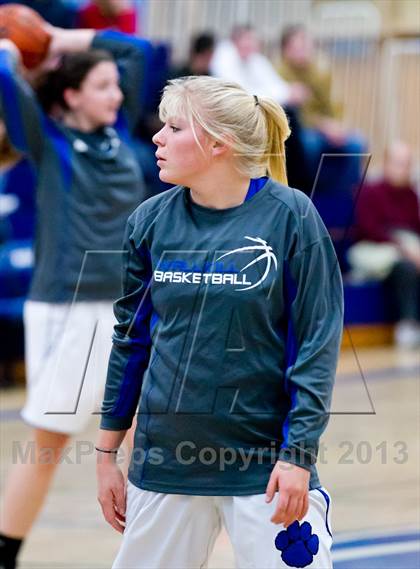 Thumbnail 3 in  Onteora vs.Wallkill (Coaches vs. Cancer Tournament) photogallery.