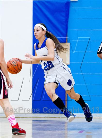 Thumbnail 2 in  Onteora vs.Wallkill (Coaches vs. Cancer Tournament) photogallery.