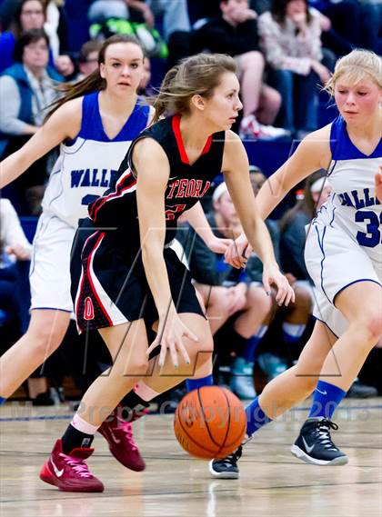 Thumbnail 2 in  Onteora vs.Wallkill (Coaches vs. Cancer Tournament) photogallery.