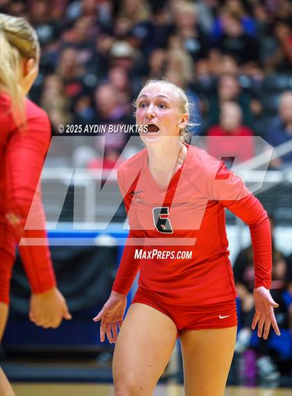 Thumbnail 3 in Liberty vs. Argyle (UIL 5A D2 Volleyball Semifinal) photogallery.