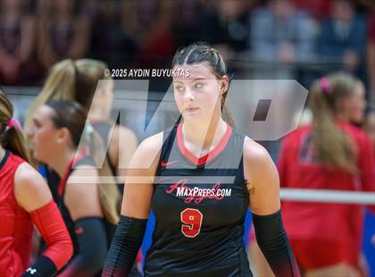 Thumbnail 3 in Liberty vs. Argyle (UIL 5A D2 Volleyball Semifinal) photogallery.