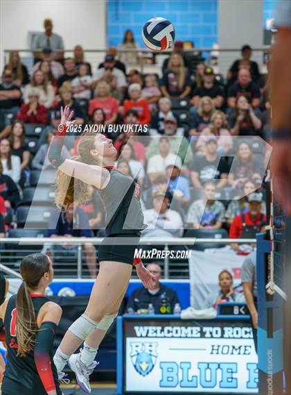Thumbnail 2 in Liberty vs. Argyle (UIL 5A D2 Volleyball Semifinal) photogallery.