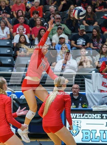 Thumbnail 2 in Liberty vs. Argyle (UIL 5A D2 Volleyball Semifinal) photogallery.