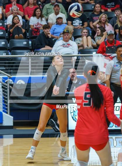 Thumbnail 1 in Liberty vs. Argyle (UIL 5A D2 Volleyball Semifinal) photogallery.