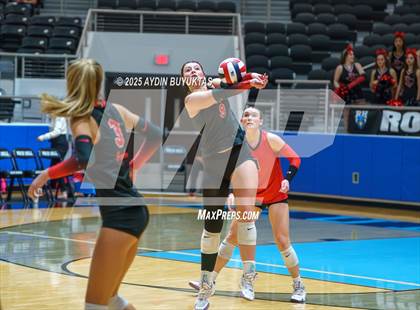 Thumbnail 2 in Liberty vs. Argyle (UIL 5A D2 Volleyball Semifinal) photogallery.