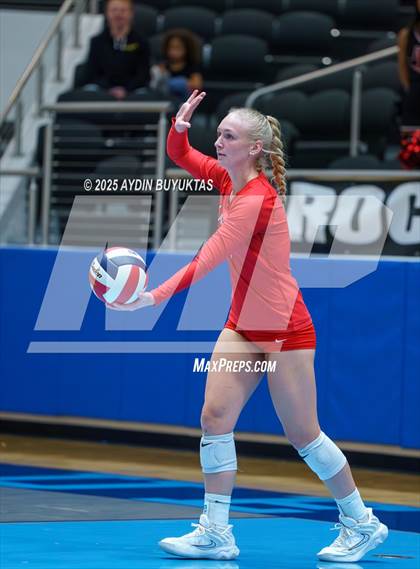 Thumbnail 3 in Liberty vs. Argyle (UIL 5A D2 Volleyball Semifinal) photogallery.